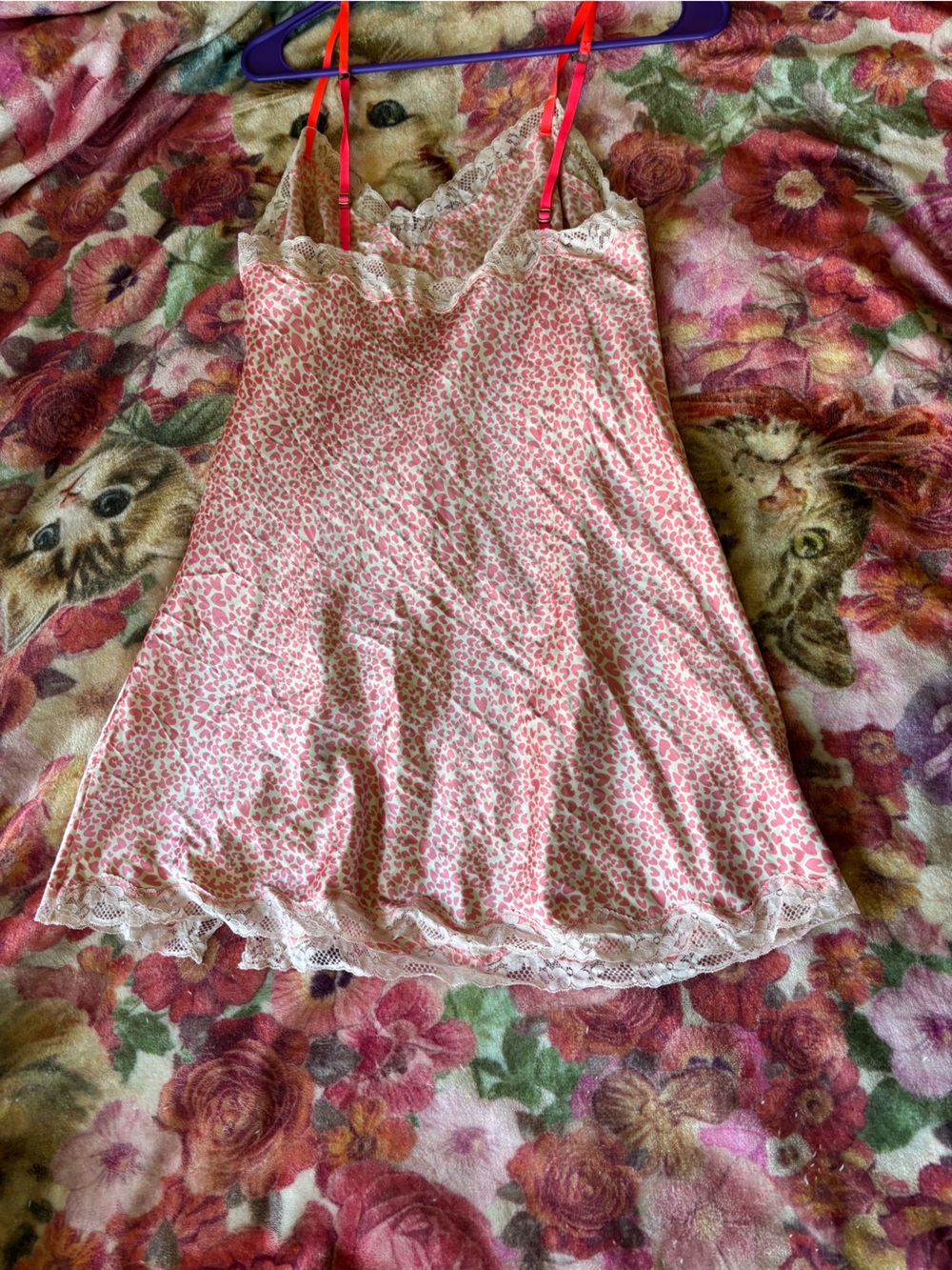 Victoria's Secret Pink and Cream Heart leopard print - Picture 2 of 5